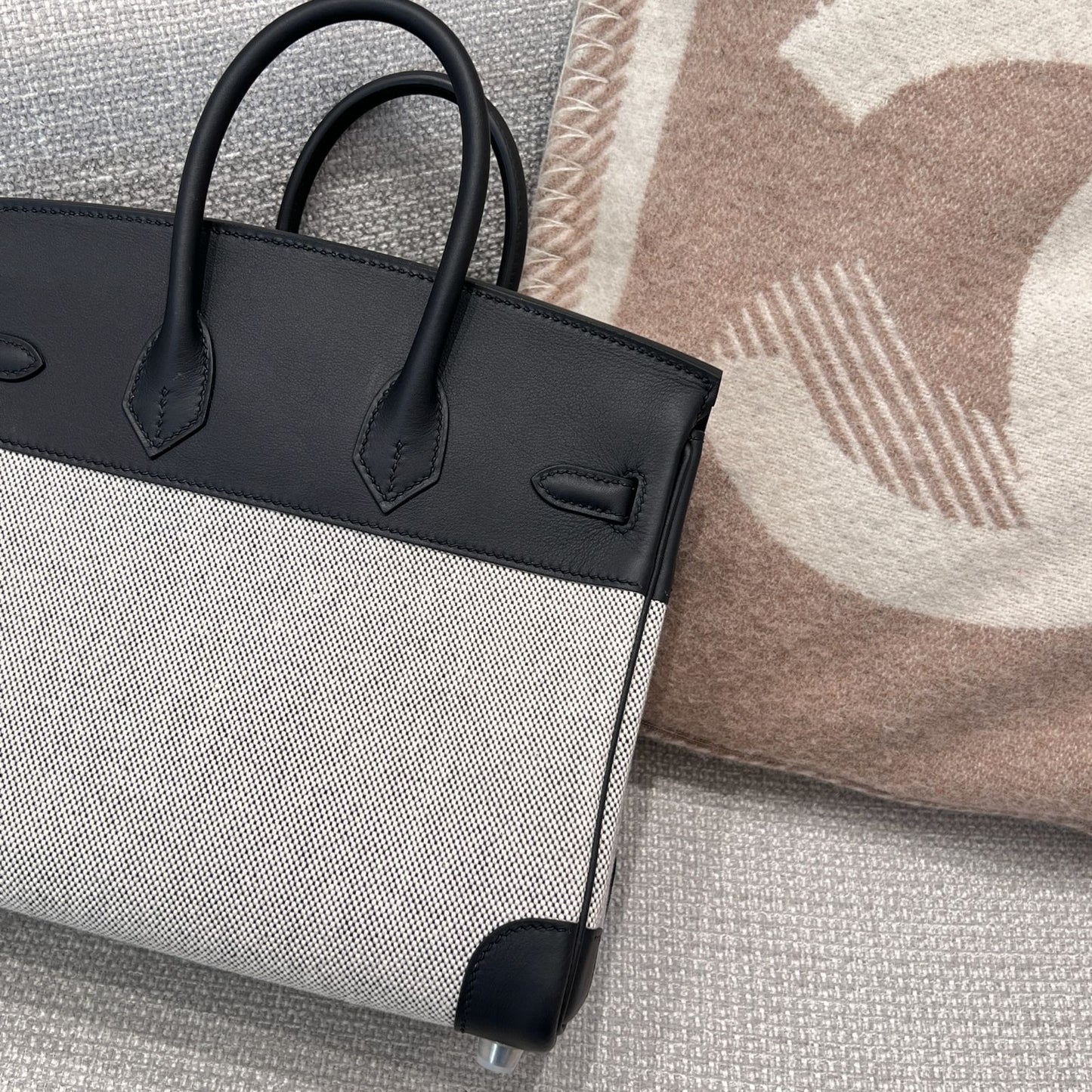 BK 25 Noir Color