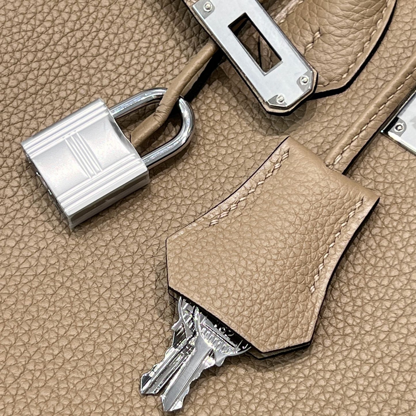 BK 25 Beige Marfa Color Silver Hardware