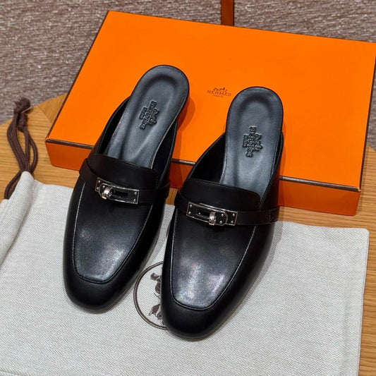 OZ MULE BLACK COLOR