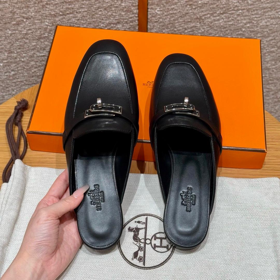 OZ MULE BLACK COLOR