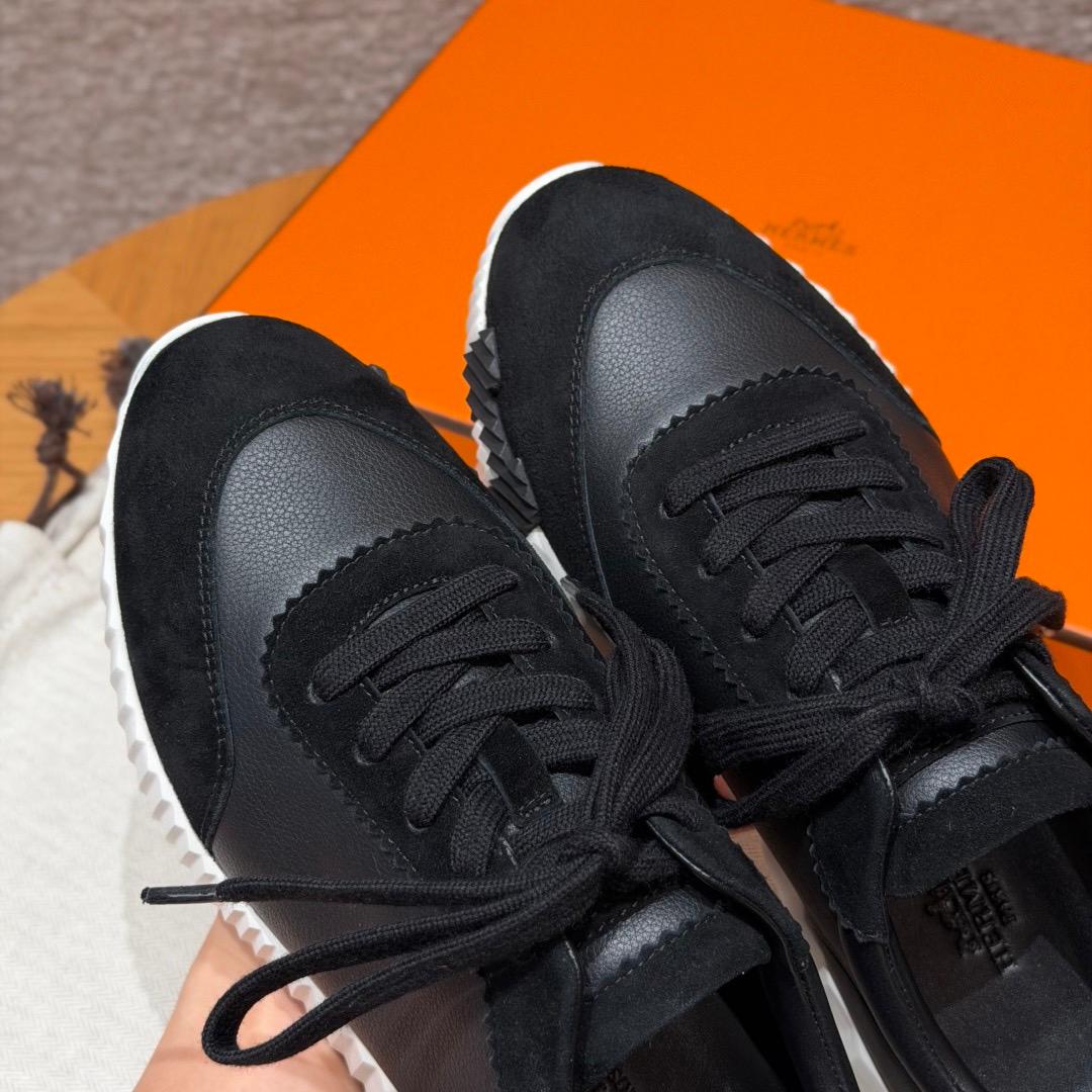 BOUNCING SNEAKER BLACK