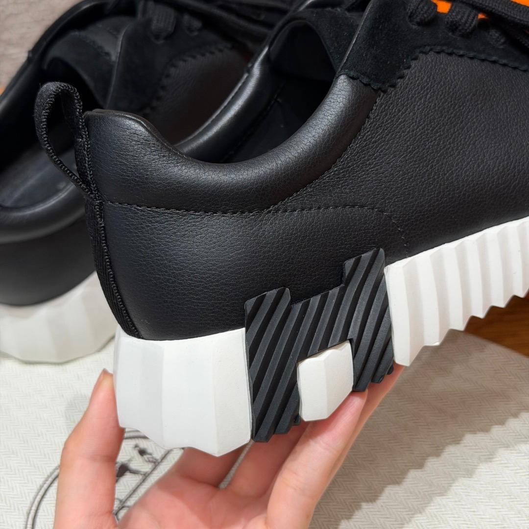 BOUNCING SNEAKER BLACK