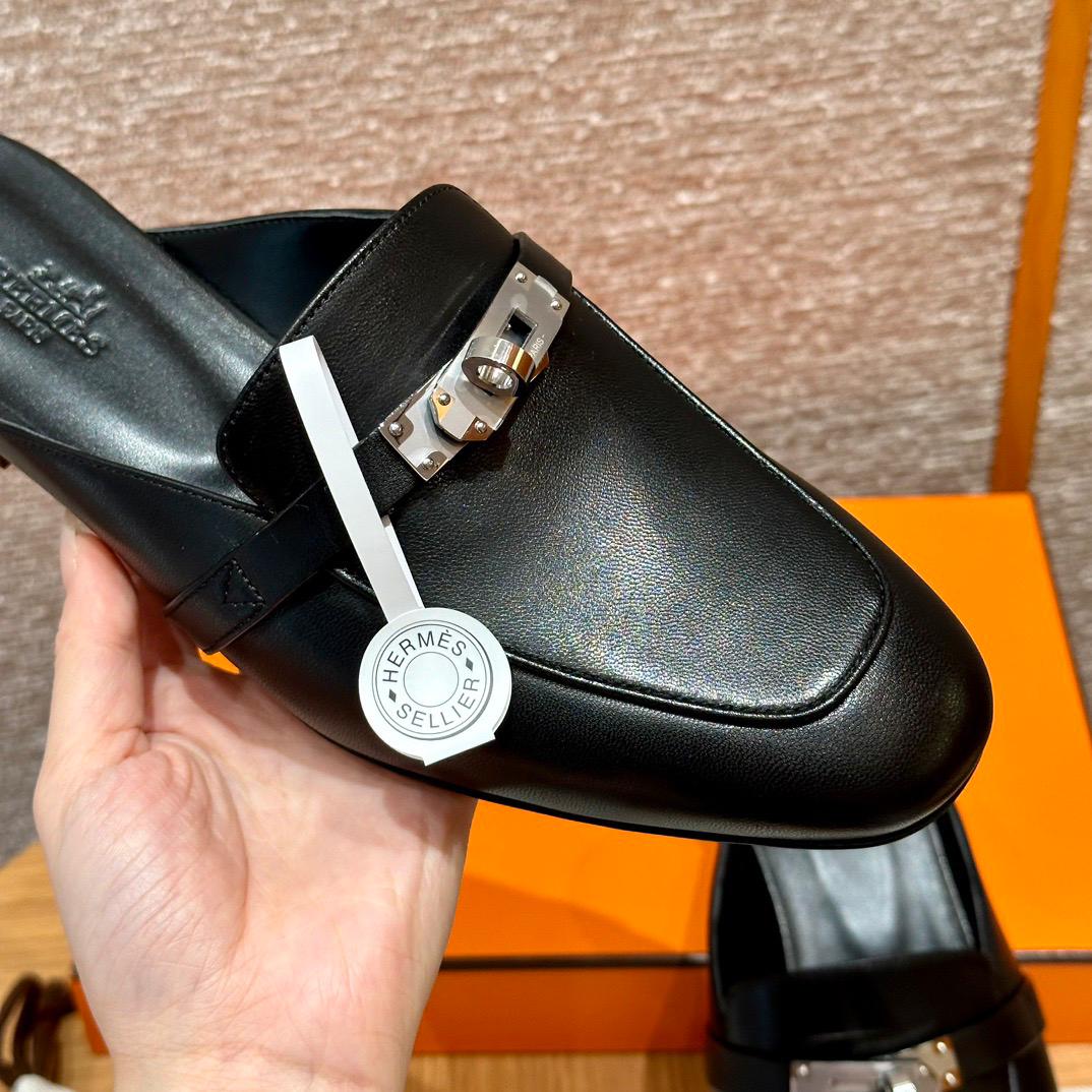 OZ MULE BLACK COLOR