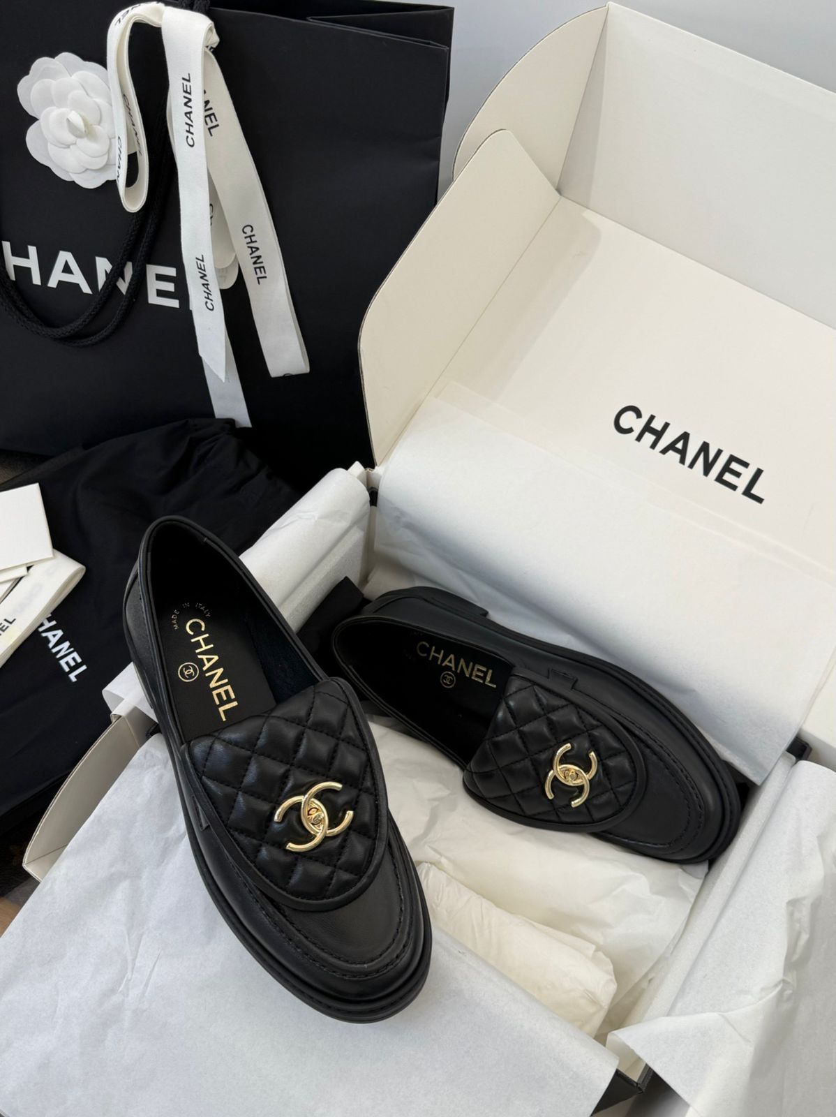 Ch Turnlock loafers