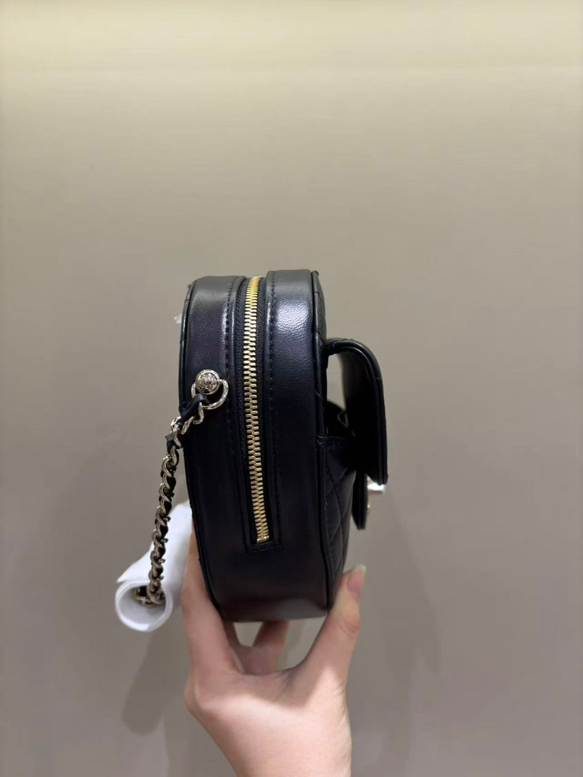 Ch heart bag