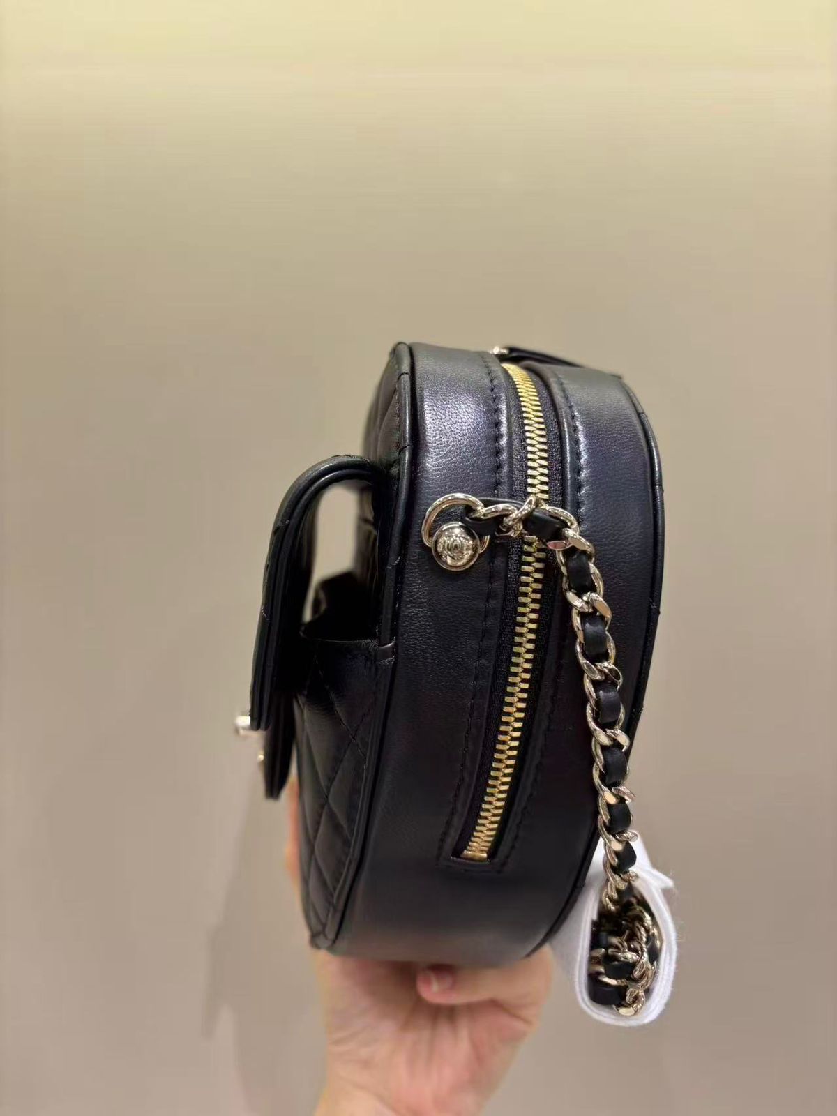 Ch heart bag