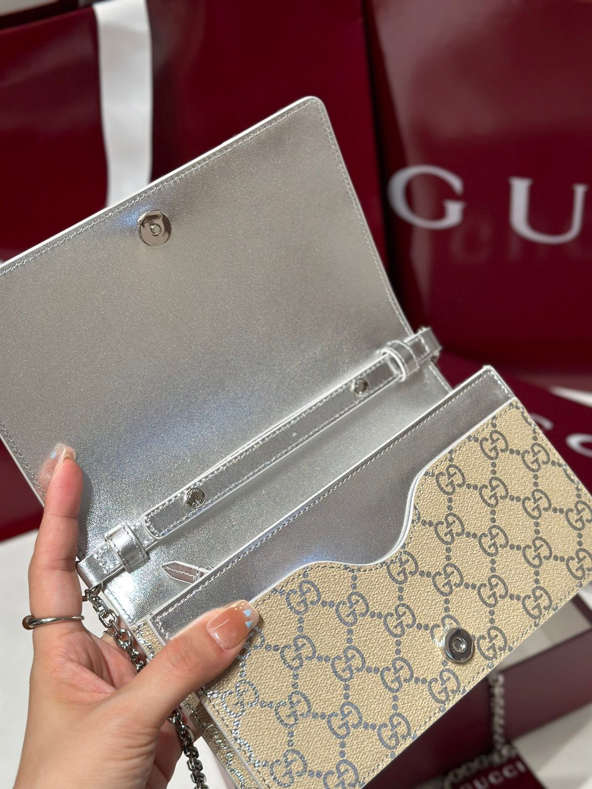 GG Emblem Chain Wallet