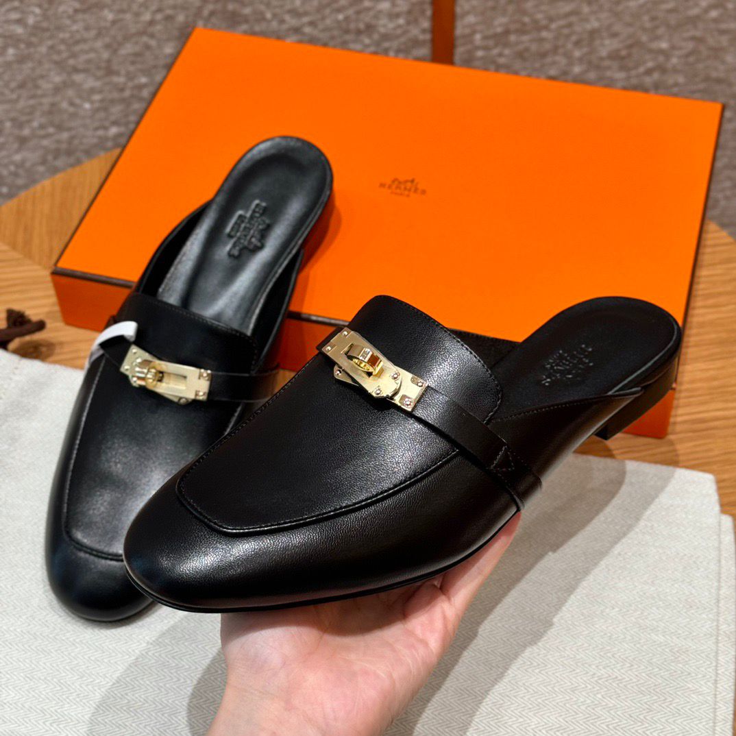 OZ MULE BLACK COLOR