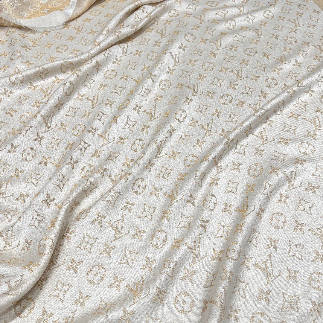Shall scarf 140 x 140