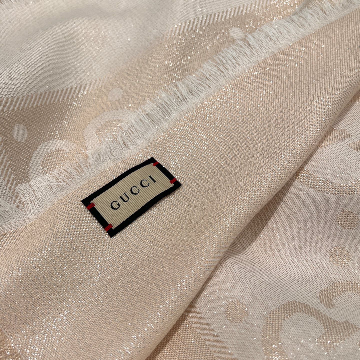 Shall scarf 140 x 140
