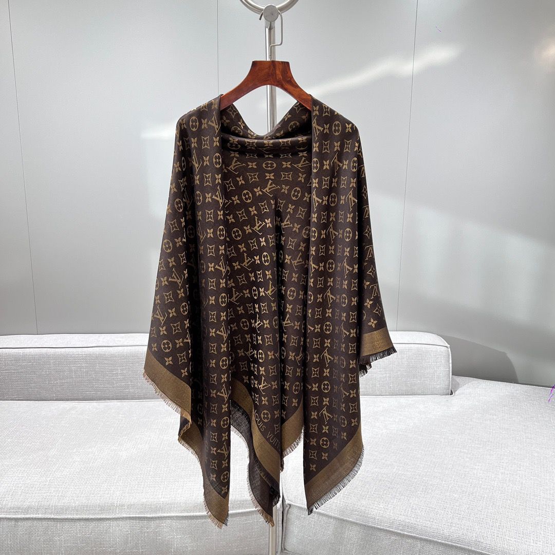 Shall scarf 140 x 140