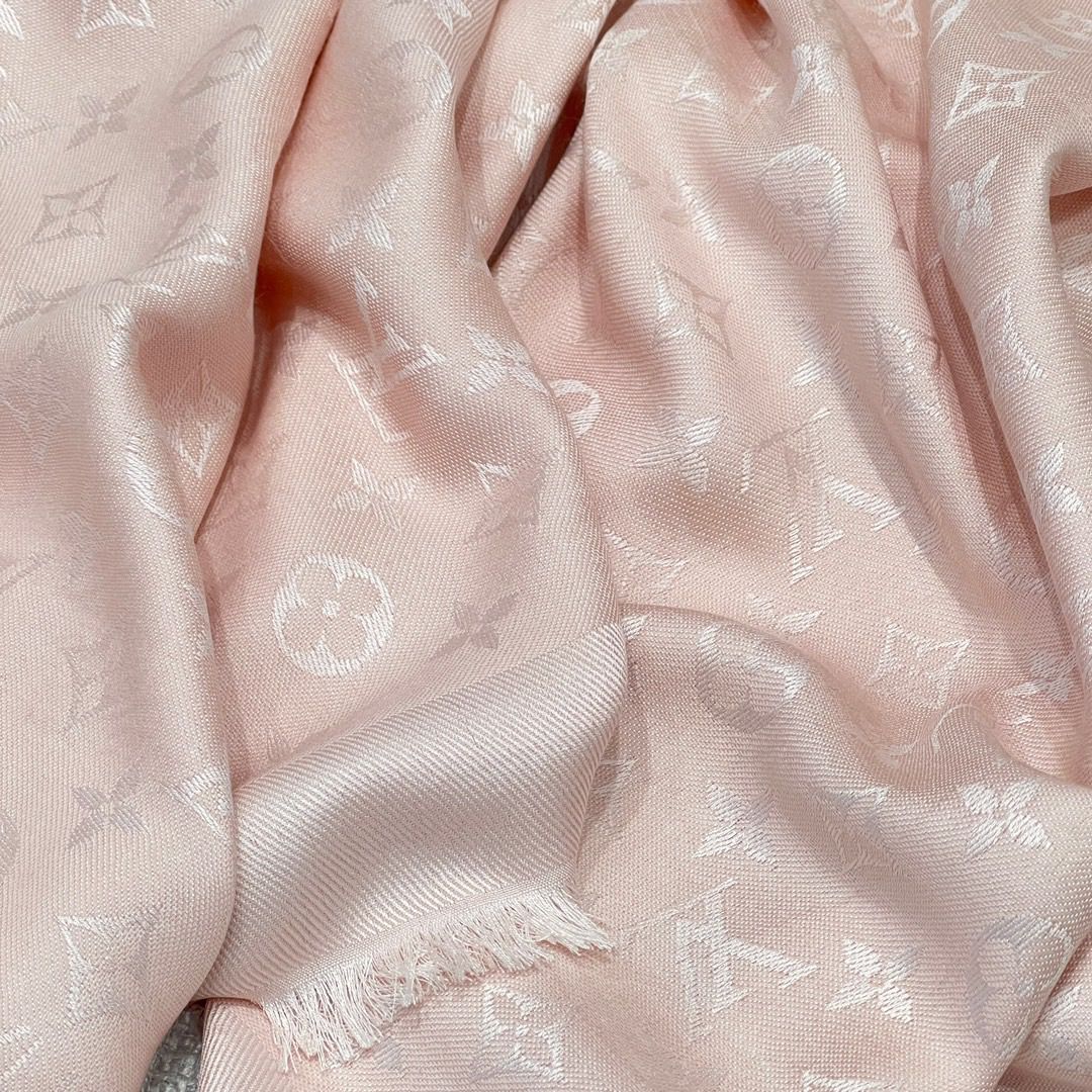 Shall scarf 140 x 140