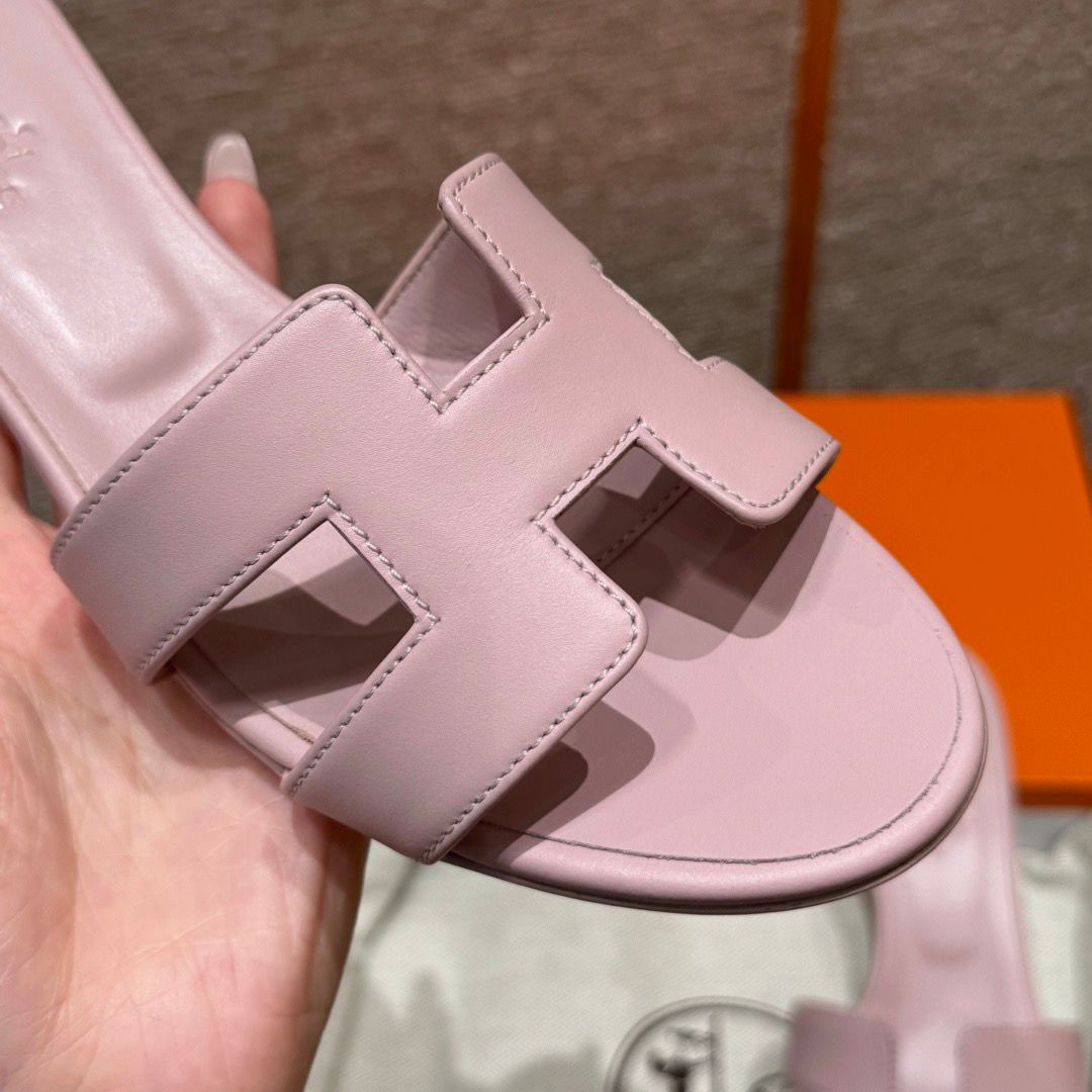 OASIS SANDAL