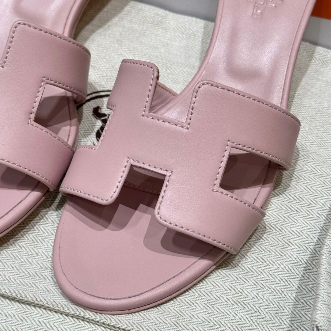 OASIS SANDAL