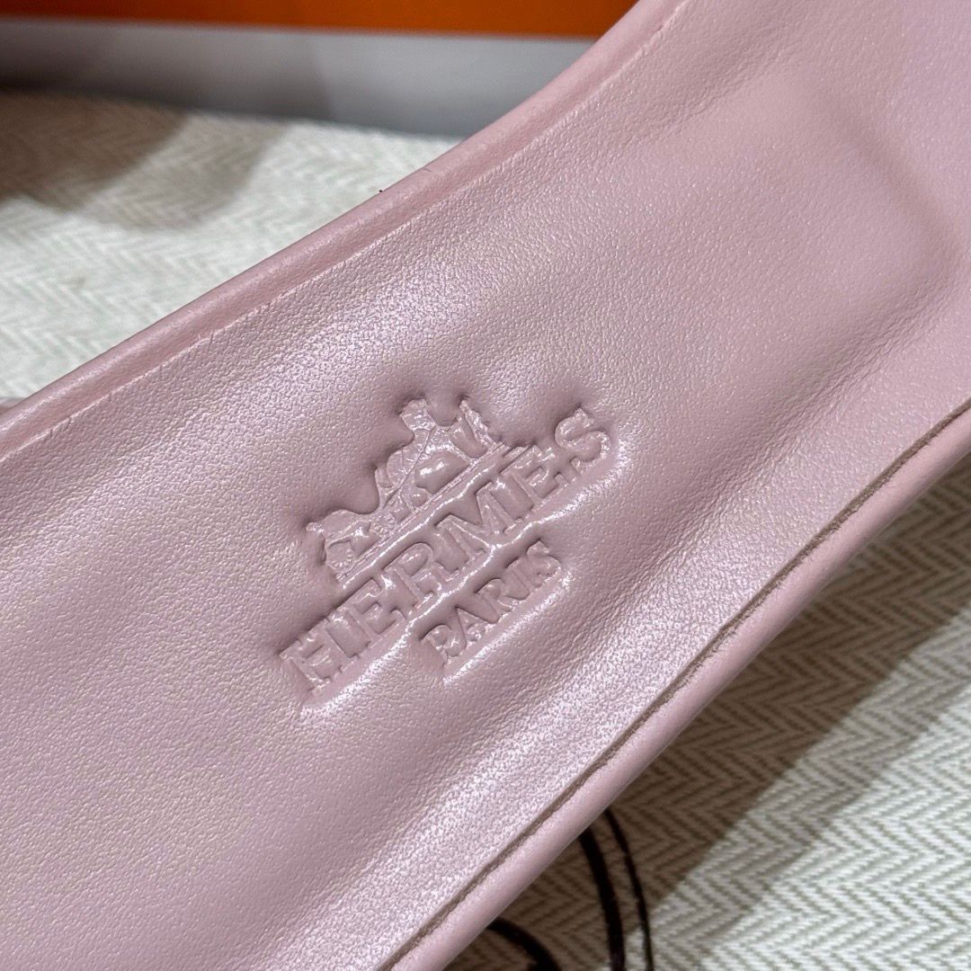 OASIS SANDAL