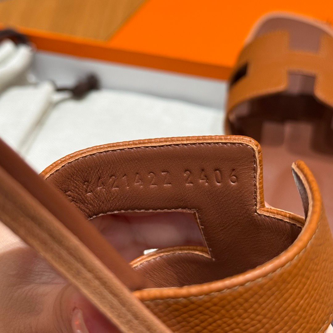 ORAN SANDAL