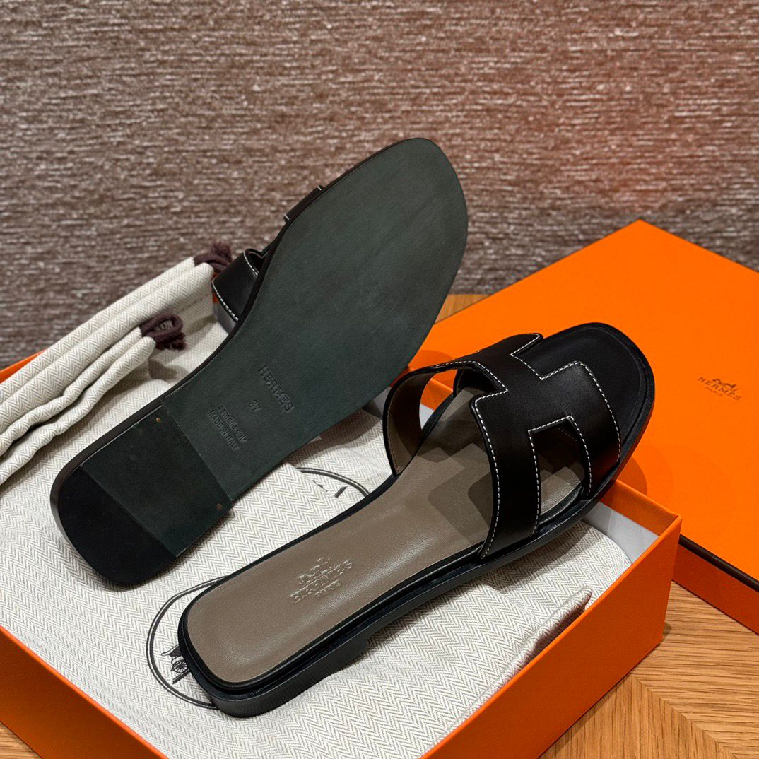 ORAN SANDAL