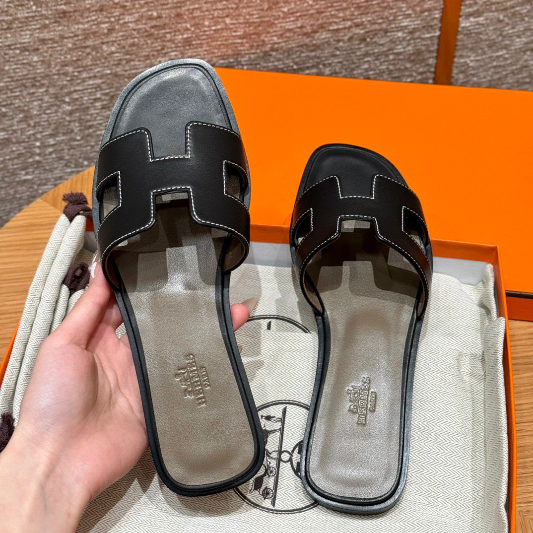 ORAN SANDAL