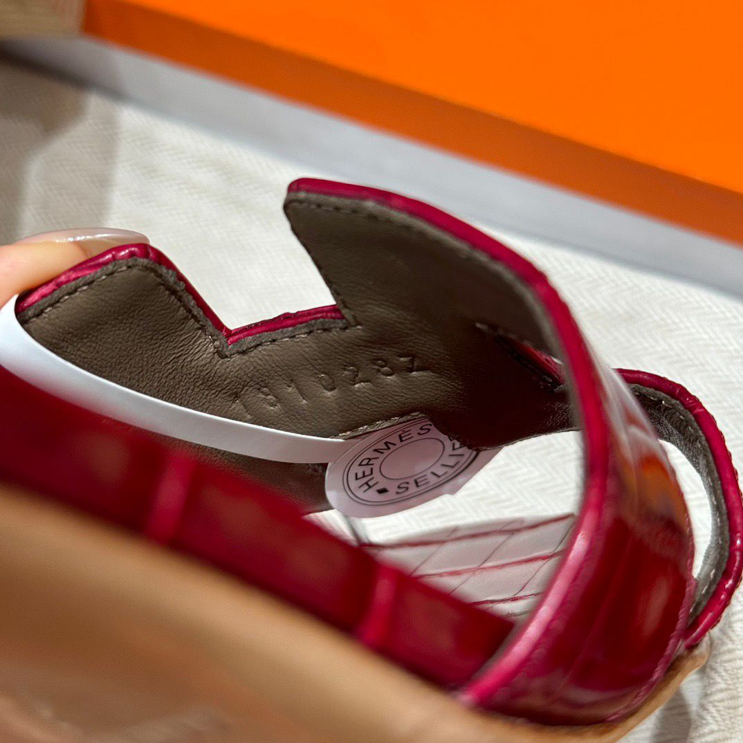 OASIS SANDAL MATTE ALIGATOR