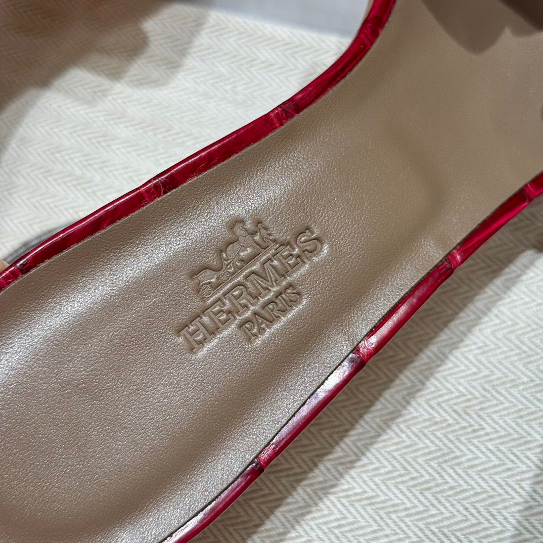 OASIS SANDAL MATTE ALIGATOR