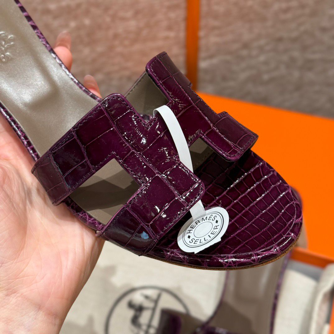 OASIS SANDAL MATTE ALIGATOR