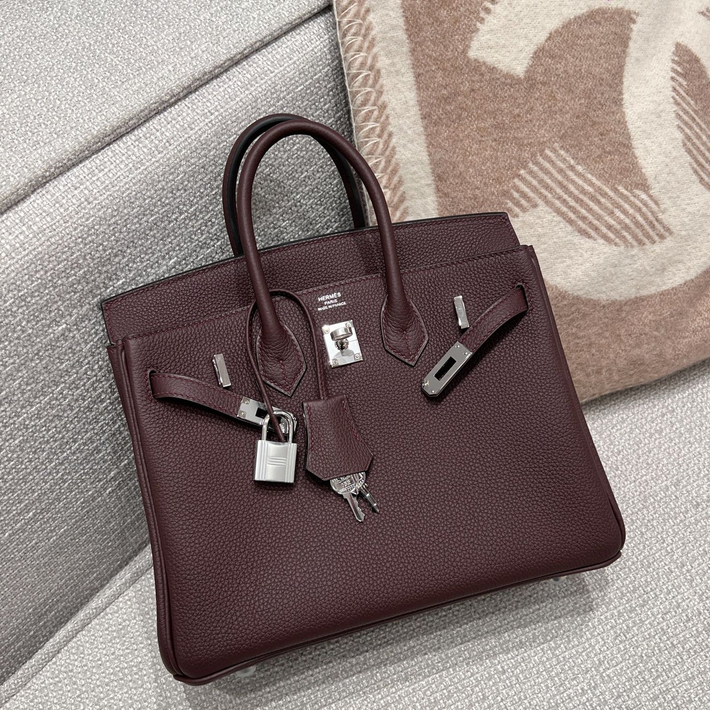 BK 25 Rouge Sellier Silver hardware