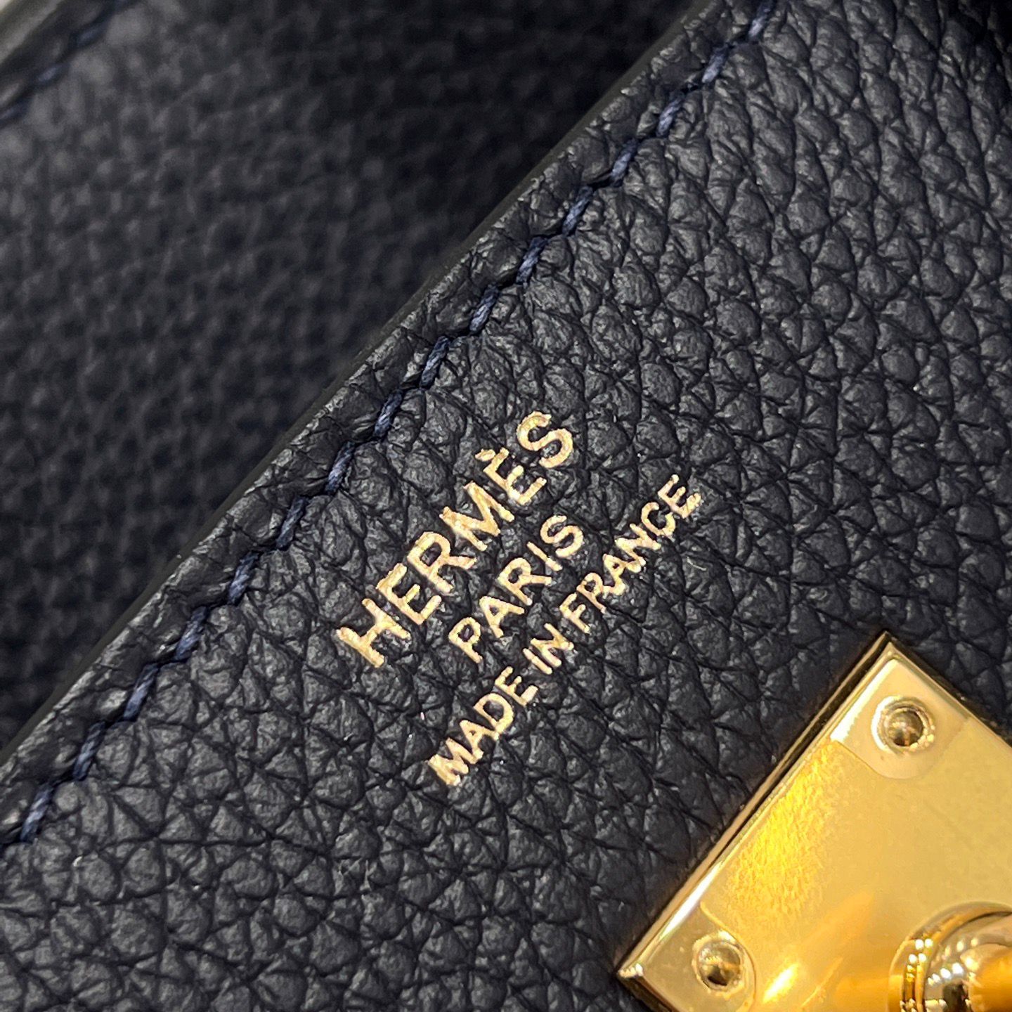 Bk 25 Blue Nuit Gold hardware