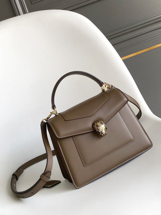 Medium Serpenti Forever Top-handle Bag in Leather
