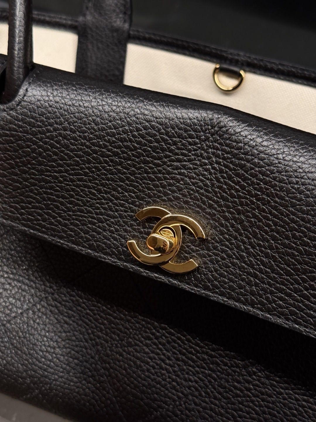 Ch tote bag 26s - Pre Order