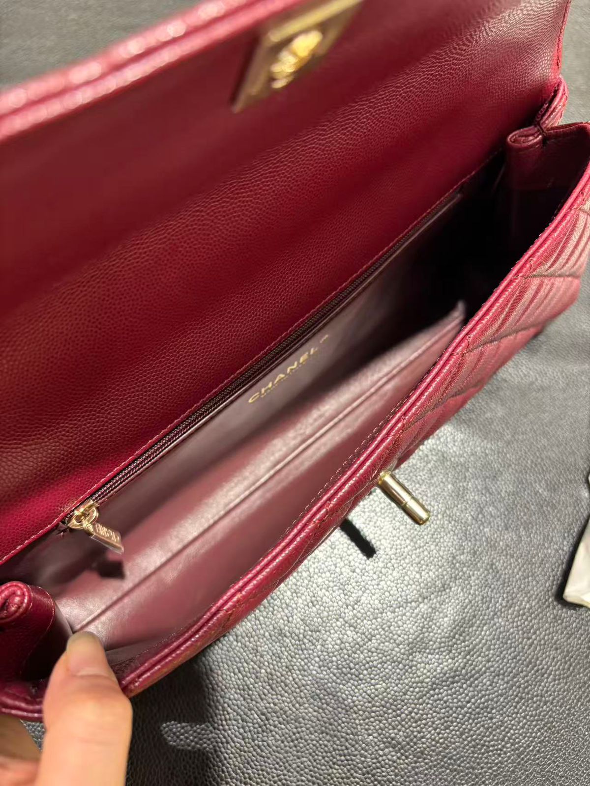 Maxi Top Handle