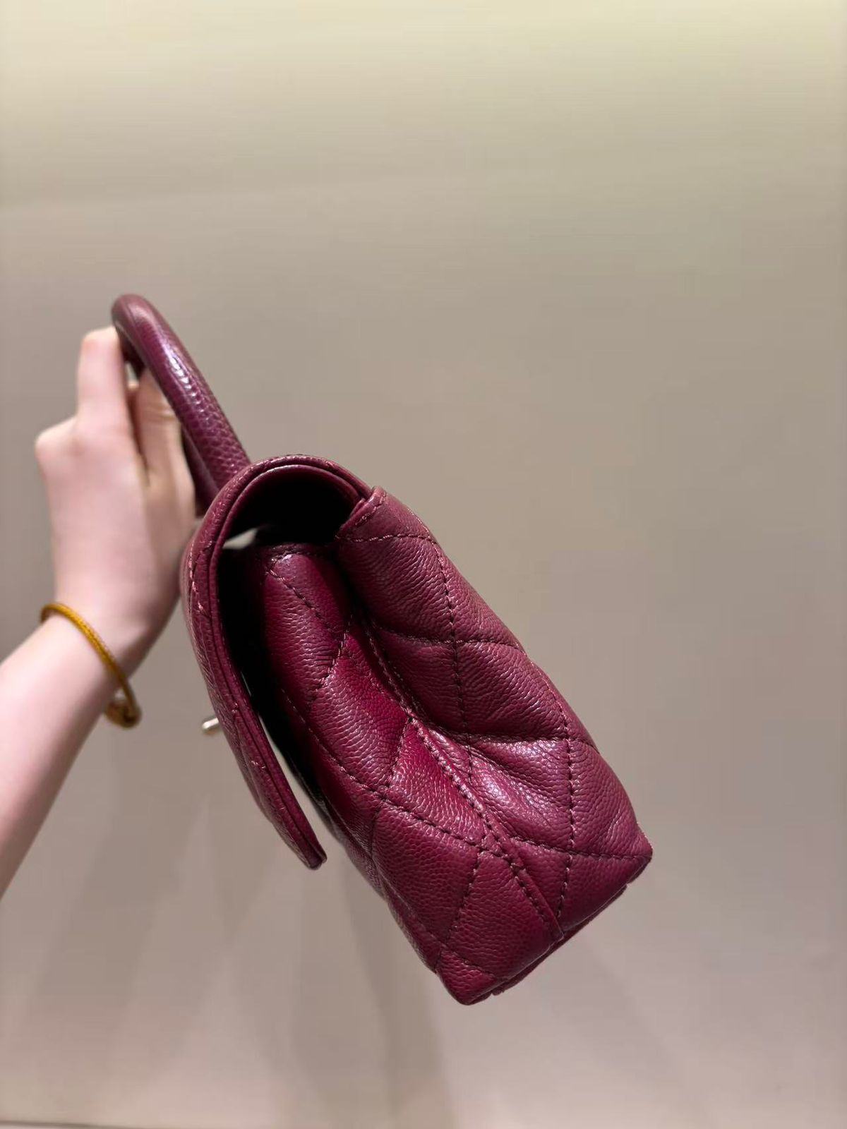 Maxi Top Handle