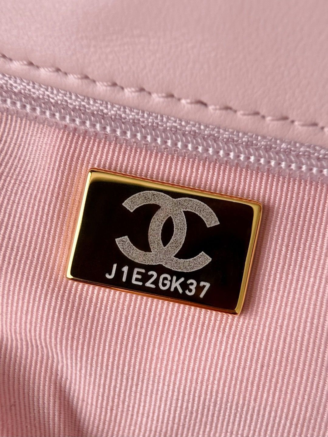 Ch preppy bag Size 22cm - Pre Order