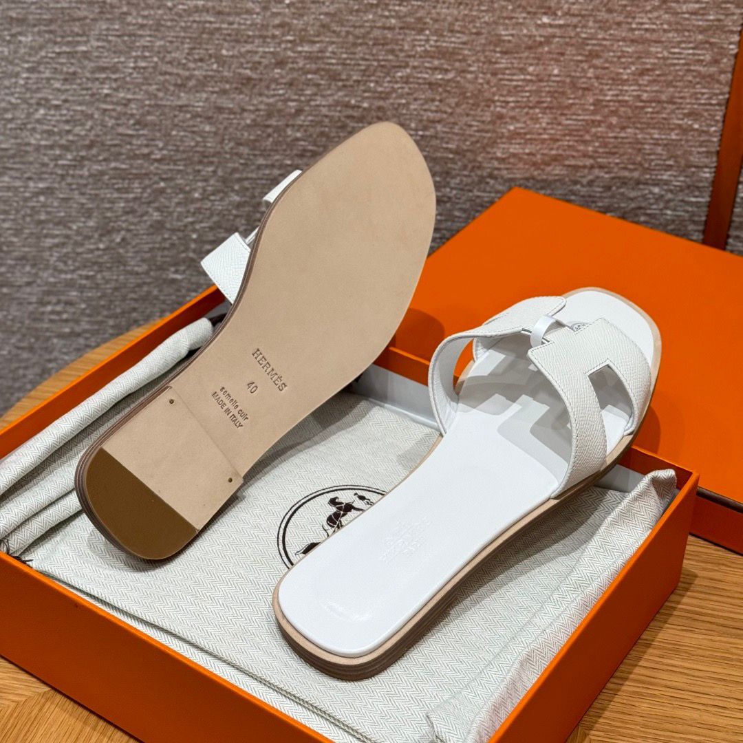 ORAN SANDAL