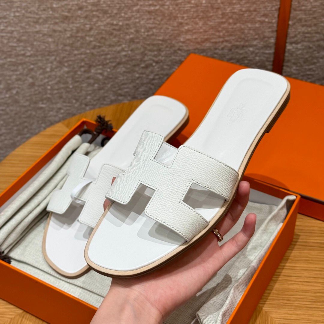 ORAN SANDAL
