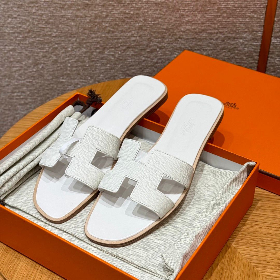 ORAN SANDAL
