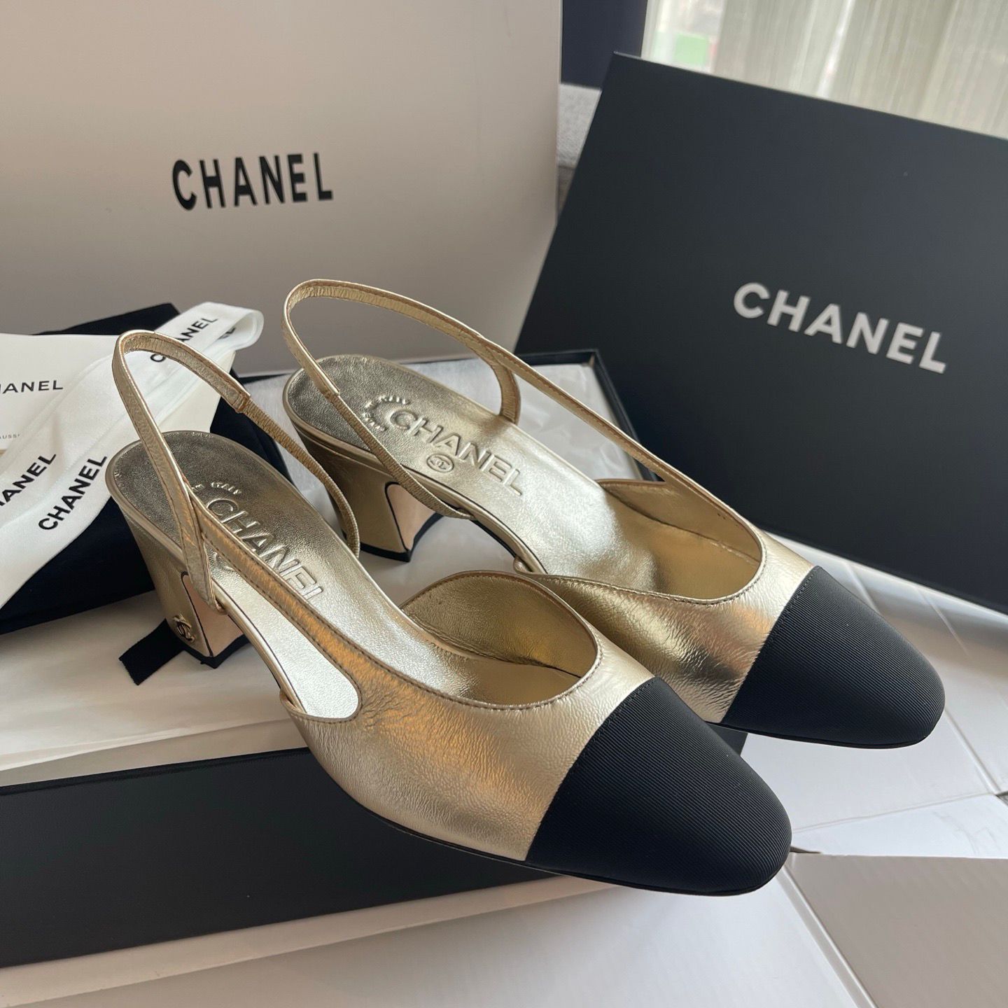 25s Slingback heels