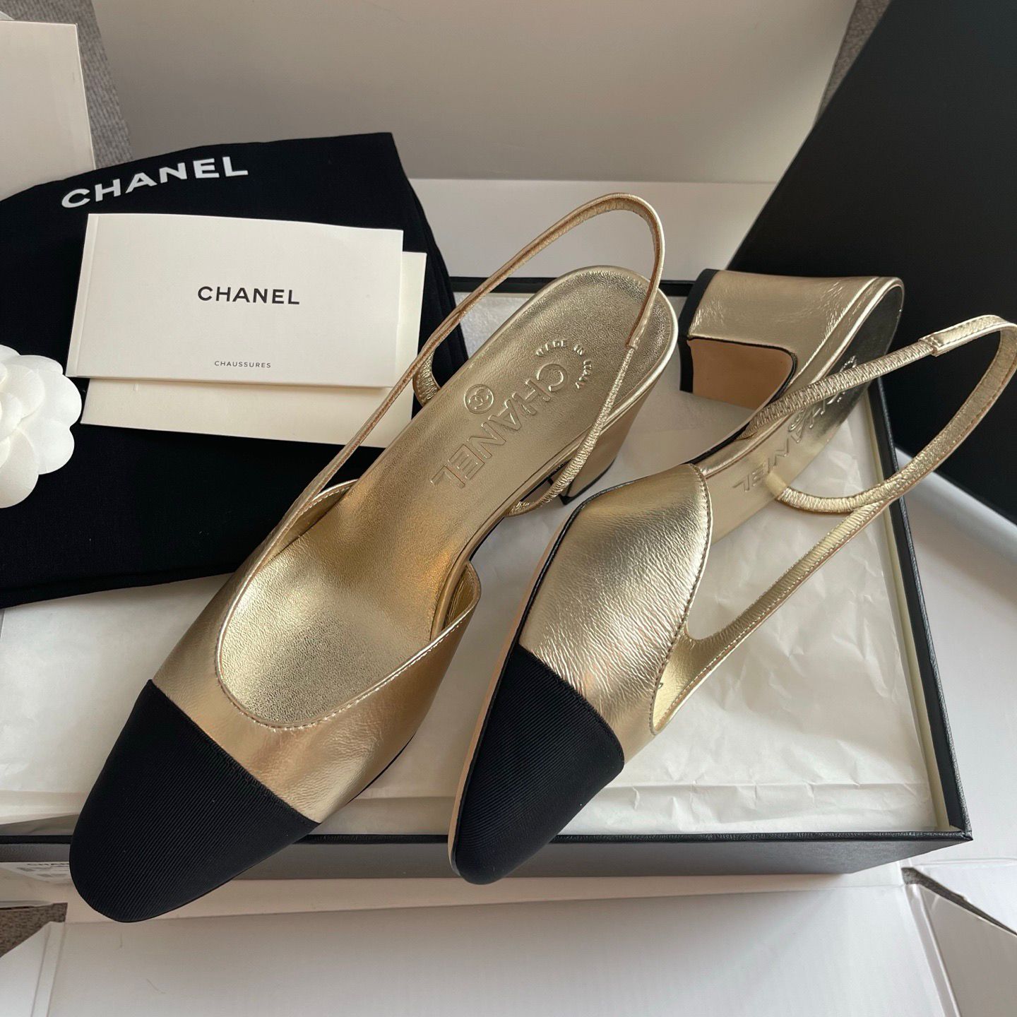 25s Slingback heels