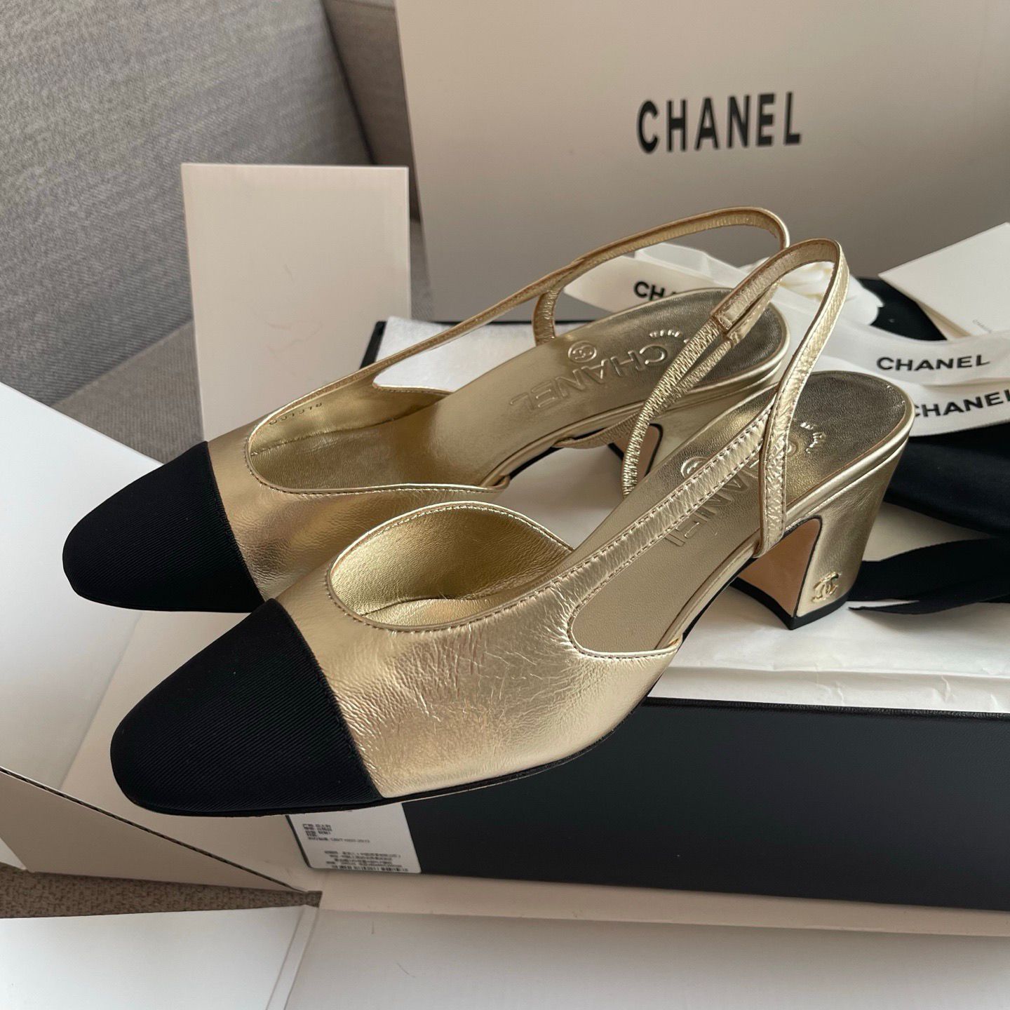 25s Slingback heels
