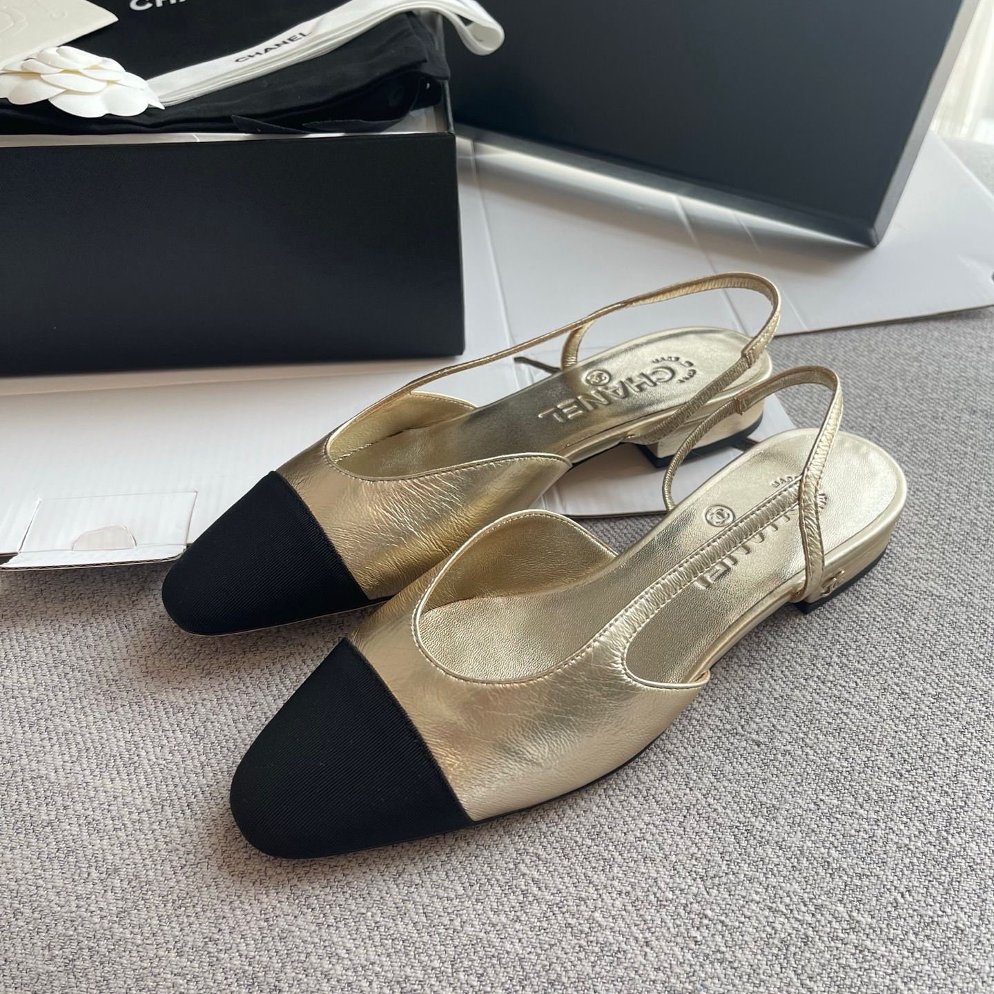 25s Slingback