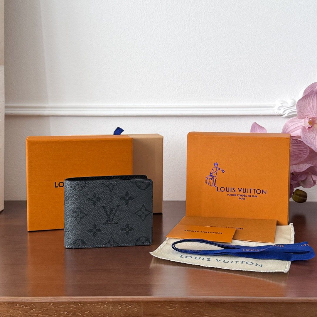 Monogram Wallet