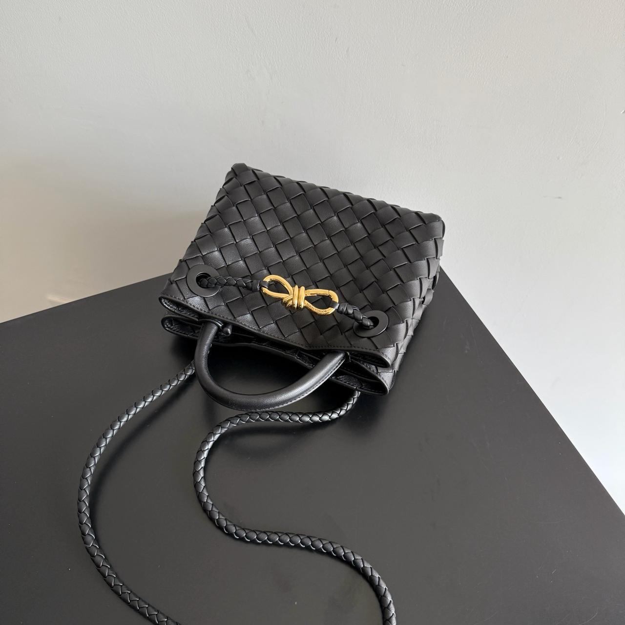 Andiamo mini black color