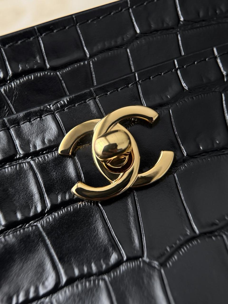 Tote crocdile embossed clafskin  2026