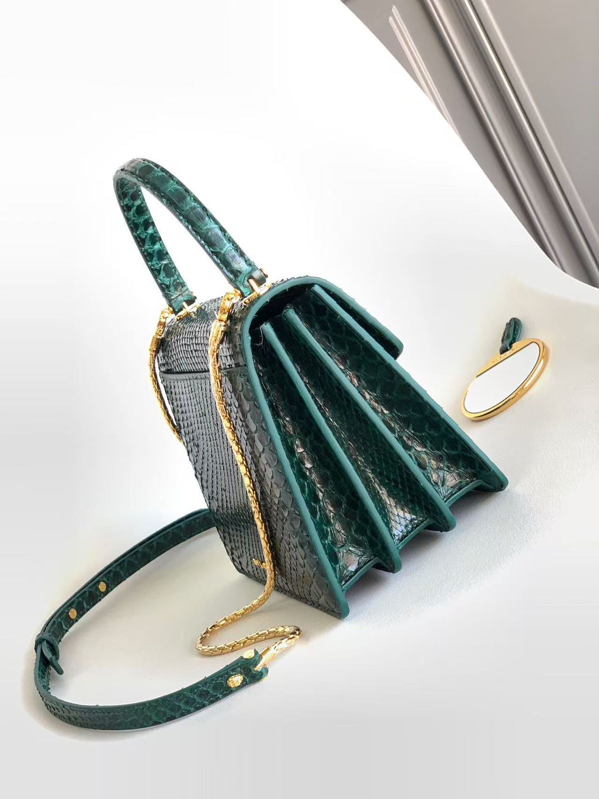 Green Serpenti Forever Top-Handle