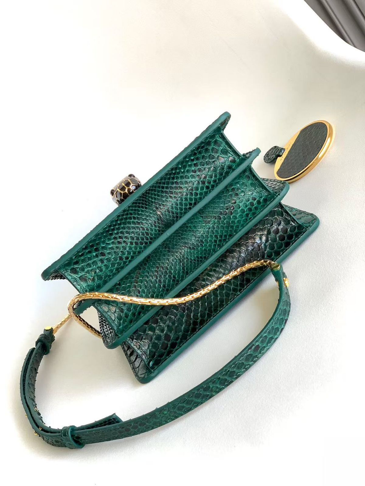 Green Serpenti Forever Top-Handle