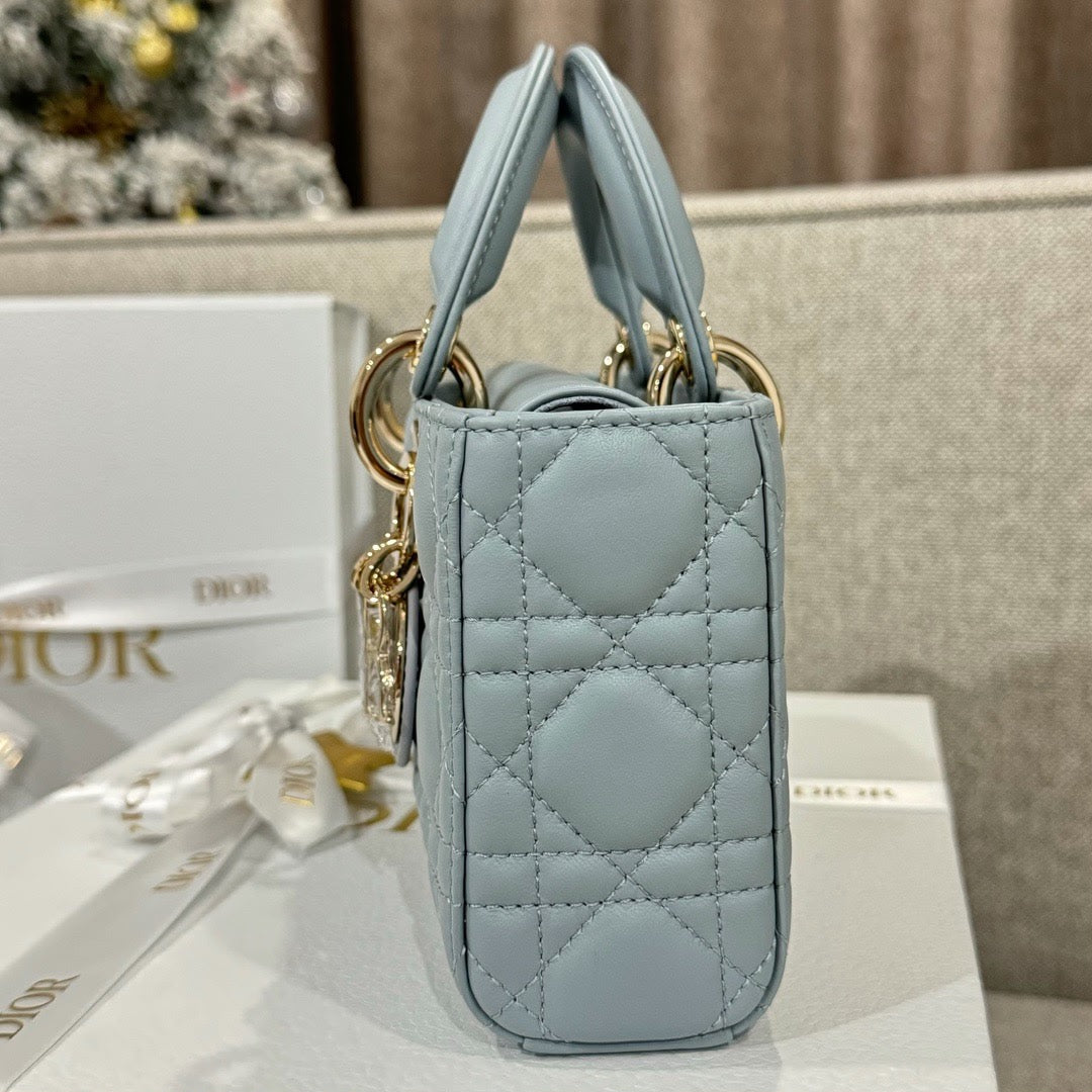 D Joy 22 small size