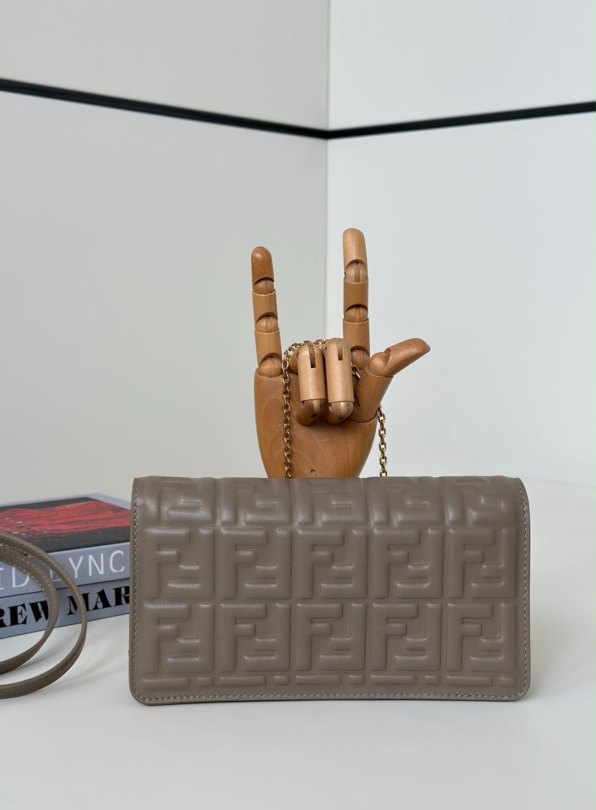 Flogo Cross Bag