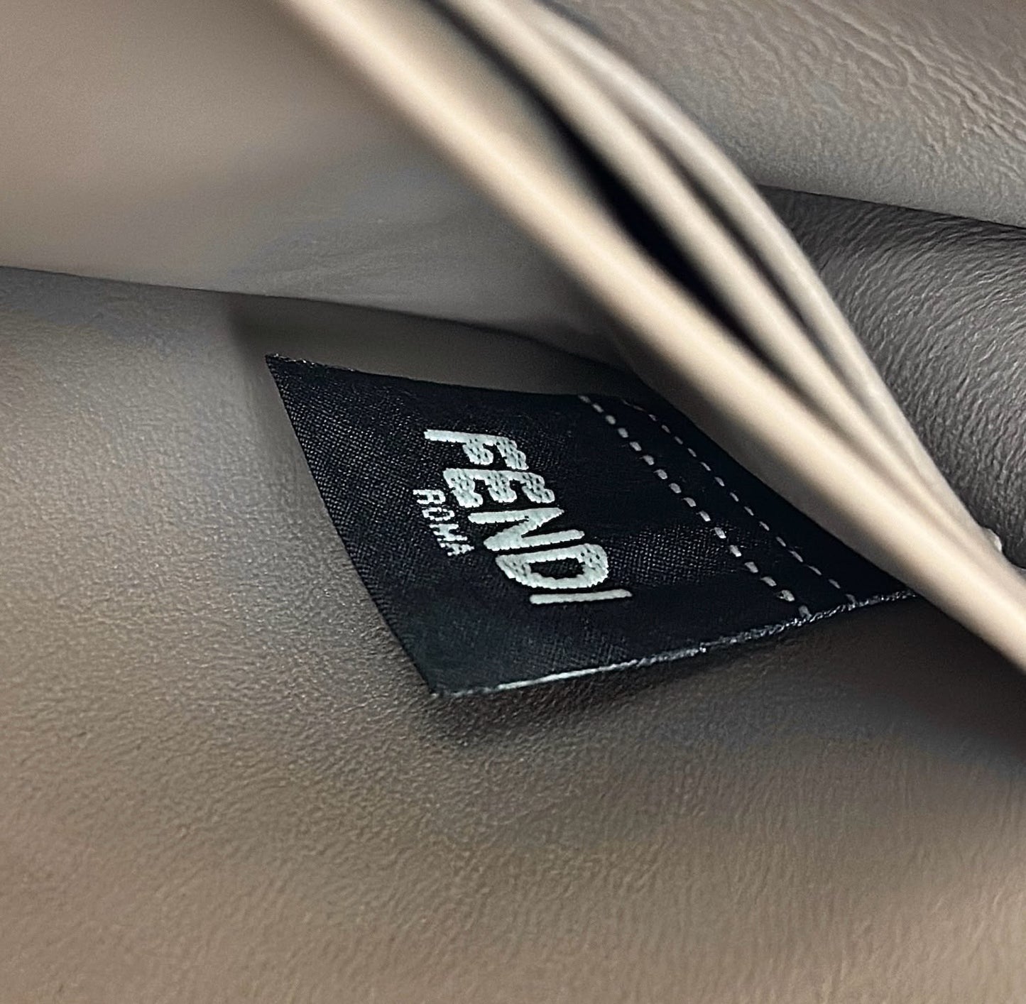 Flogo Cross Bag