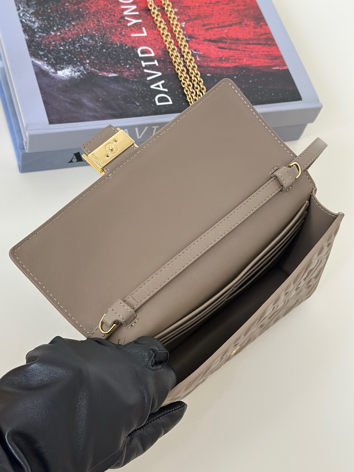 Flogo Cross Bag