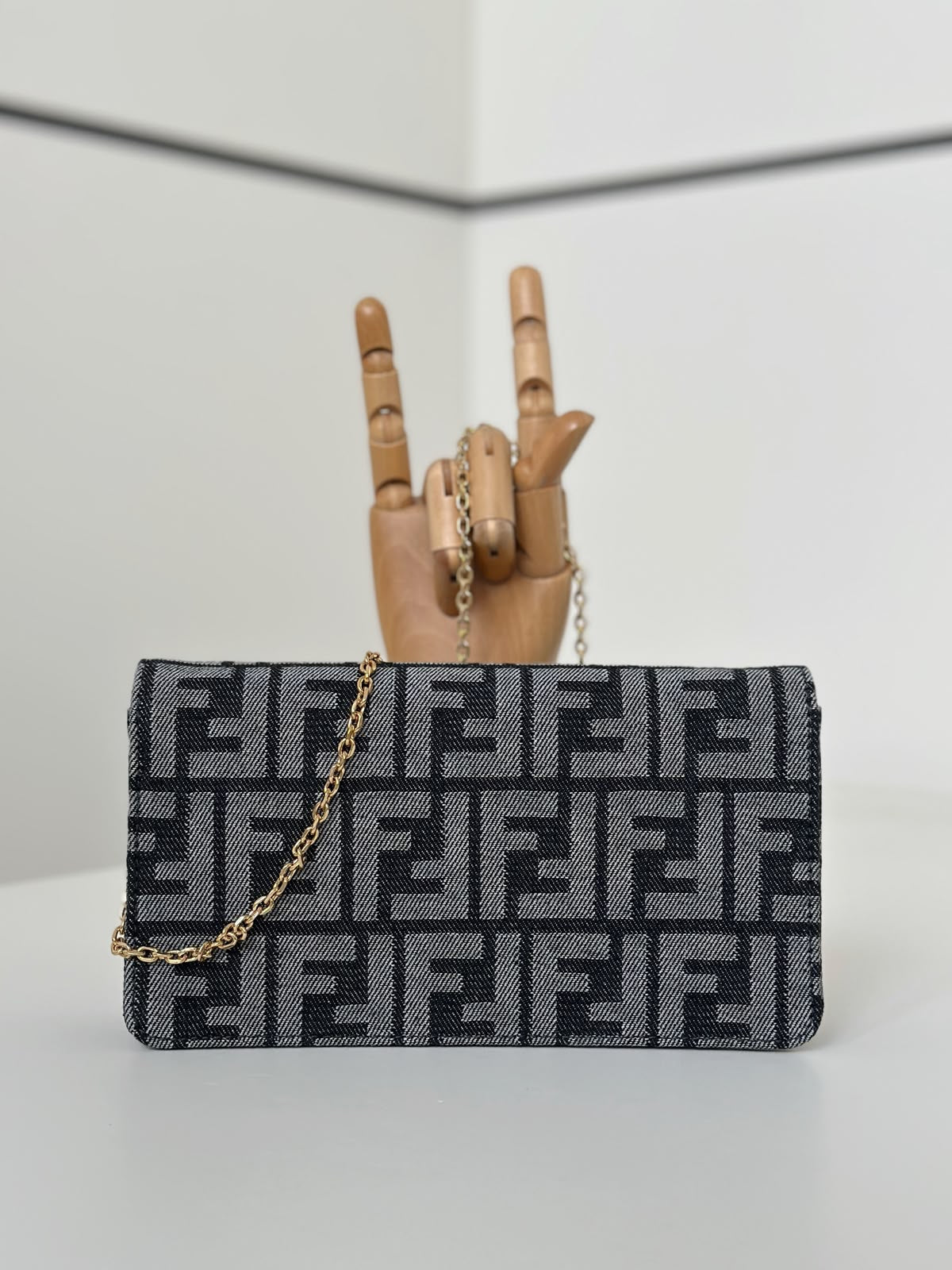 Flogo Cross Bag