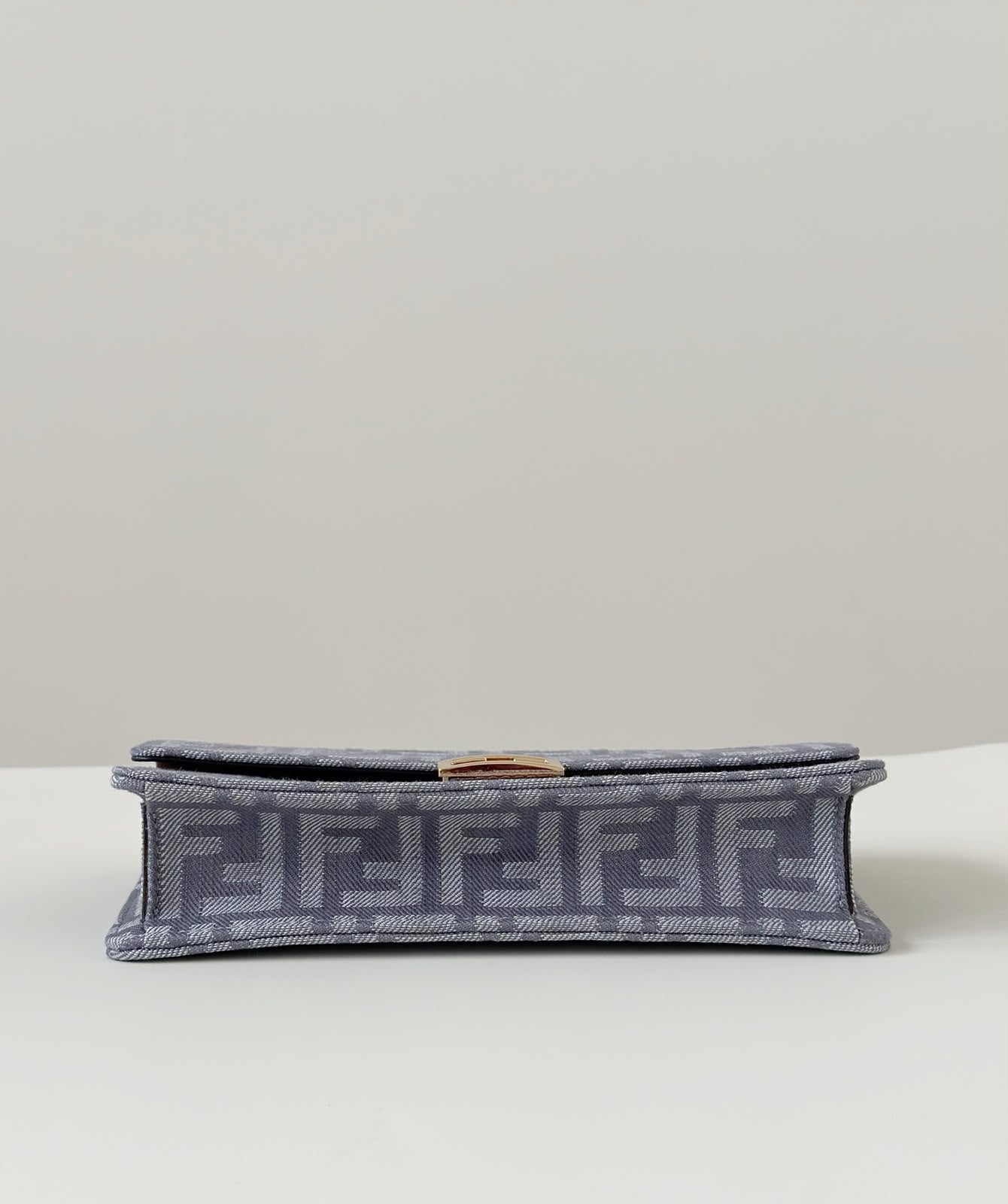 Flogo Cross Bag